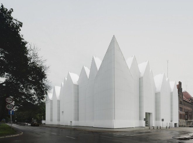 Barozzi Veiga, Philharmonic Hall, concert Hall, Poland, Szczecin, organ, crystalline architecture, gold leaf, triangular panels, Fibonacci sequence, minimalist design, symphony hall,