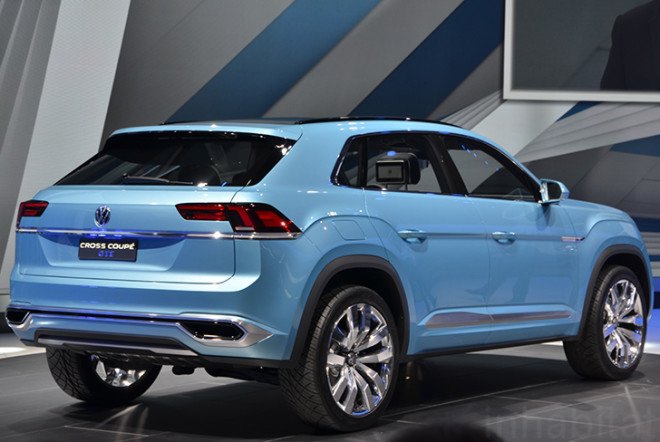 volkswagen Cross Coupe GTE, Cross Coupe GTE, volkswagen, vw, hybrid, hybrid car, hybrid-electric car, vw hybrid, volkswagen hybrid, green transportation, green design, sustainable design, detroit auto show, naias, naias 2015, 2015 detroit auto show, green automotive, plug-in hybrid, hybrid SUV