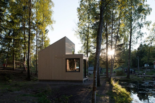 cabin, timber cabin, Massiv Lust, Massiv lust AV, Isdammen, Norway, norwegian architecture, lakeside cabin, tiny building, Woody15, Marianne Borge, cross-laminated timber, glass sliding doors