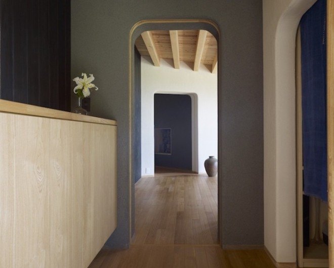Yatsugatake Villa, Yatsugatake mountain, japan, japanese architecture, MDS, south facing rooms, south facing light, passive design, passive house techniques, organic home, rounded doorways, fan-shaped, countryside house, vegetable garden