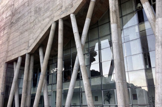 Shoolini University, India, Yogananda library, natural light, concrete, Indian architects, courtyard, library, library design, natural ventilation, climate control system