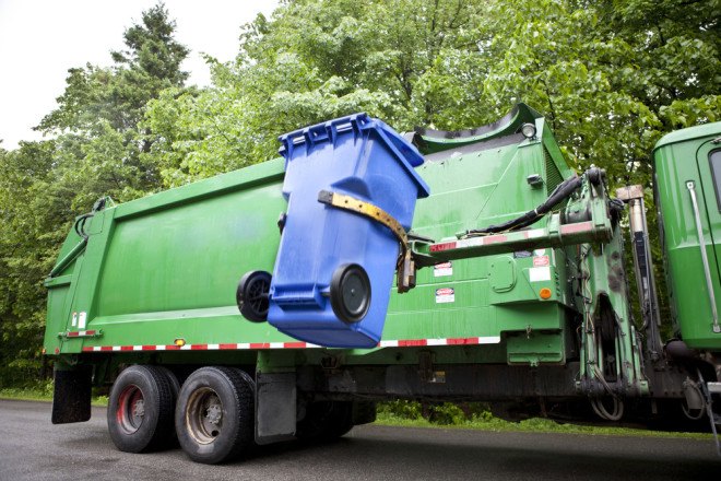 Seattle, recycling, compost, composting, trash, garbage, food waste, law, laws, fine, waste collection, landfill, greenhouse gas, methane, global warming, climate change, green, green city, Washington