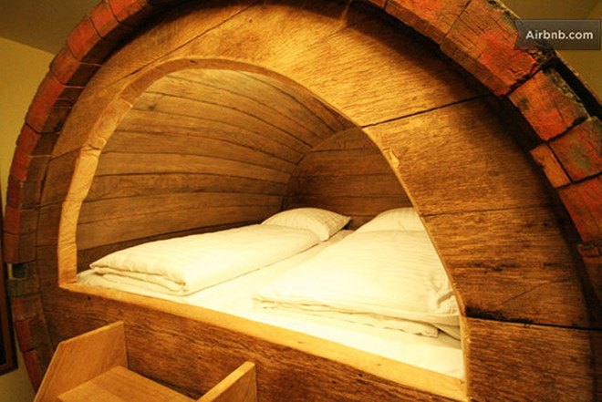 airbnb, micro cabin in NY, Adam Frezza and Terri Chiao, treehouse for rent, IKEA store, Moroccan-inspired Cabin, Sleep in a Beer Barrel, Converted Plane in Amsterdam, KLM, temporary accomodation, room rent