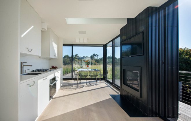 Hamptons house, country house, waterfront, NY waterfront, flood-resistant house, floods, water-resistant house, Bates Masi Architects, New York architecture, glass walls, FEMA, green architecture, daylit architecture