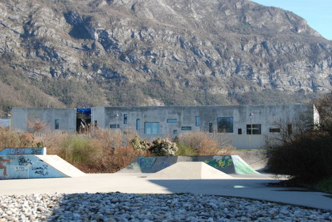 French Alps, Mas Architecture, Saint-Egrève, France, community arts enter, youth facility, BBC energy efficiency standards, energy efficiency, energy efficient building, locally sourced materials, rainwater collection, green roof, intensive green roof, Batiment basse consommation