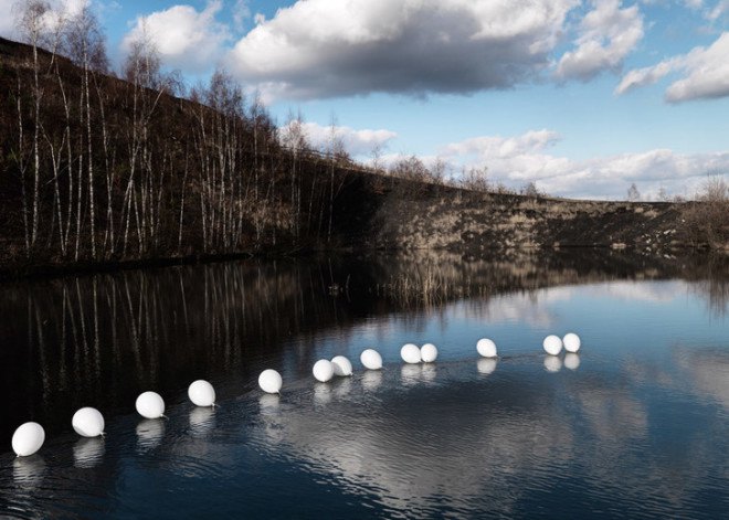 French art installation, Paris-based photographer, Charles Petillon, Invasions, white balloons as art, art using balloons, balloons in nature, photographs of balloons, photos of balloons, art installation balloons, art series balloons, art series abandoned spaces
