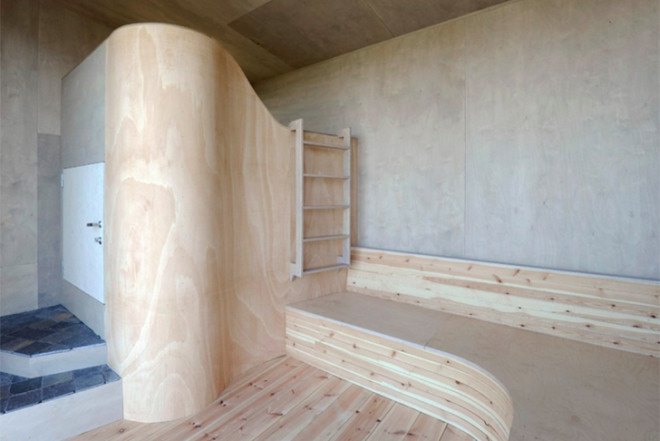 OPA Form architects, off-grid retreat, mountain retreat, Tubakuba, Norwegian students, Shou Sugi Ban, wooden tunnel entrance, Bergen School of Architecture