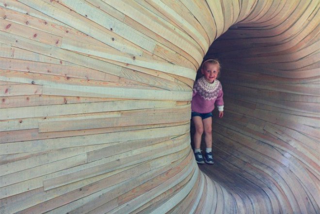 OPA Form architects, off-grid retreat, mountain retreat, Tubakuba, Norwegian students, Shou Sugi Ban, wooden tunnel entrance, Bergen School of Architecture