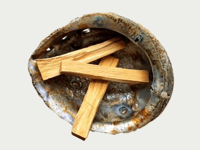 feng shui bagua, feng shui crystals, feng shui bagua crystal set, feng shui, how to feng shui, chinese new year, chinese new year 2015, how to create a holistic space, chinese new year feng shui, how to feng shui your home, angie cho, angie cho feng shui nyc, how to feng shui book, giveaway, feng shui giveaway, contest, inhabitat giveaway, chinese new year giveaway