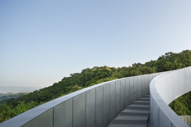 Hiroshima wedding chapel, wedding chapel design, modern wedding chapels, Hiroshima modern architecture, Ribbon Chapel Japan, Ribbon Church, Ribbon chapel, Hiroshima, Hiroshi Nakamura, Nacasa and Partners