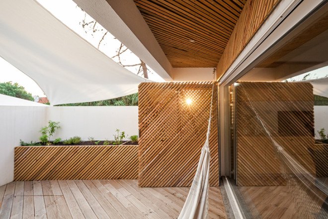 Joao Morgado, architecture, residential architecture, SilverWoodsHouse, Ernesto Pereira, SilverWoodsHouse Ernesto Pereira, beach home, seaside architecture, wood home, wood building, wood architecture, natural architecture, wood construction,