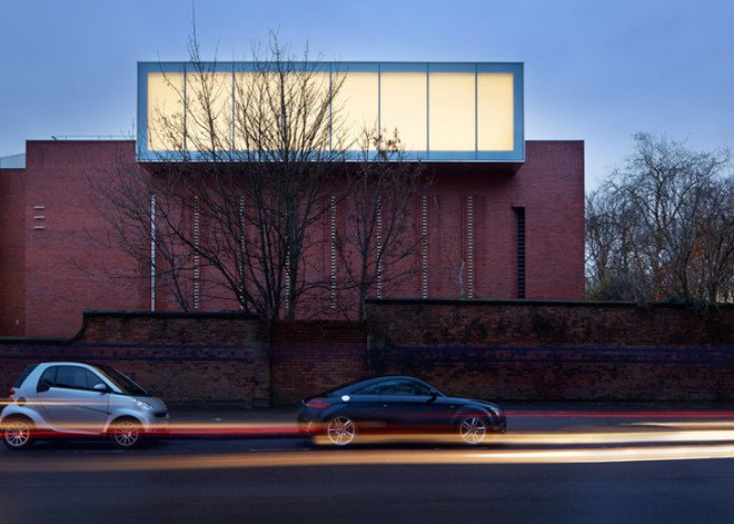 MUMU, Whitworth Gallery, Manchester University, Sarah Price Landscape Design, Manchester Architecture, English Sculpture Park, Museum Renovation, Museum Remodel, English Architecture