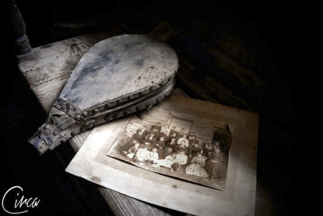 Wales, Cloud House, Dan Circa, photographer Dan Circa, abandoned farmhouse, photos of abandoned house, photography