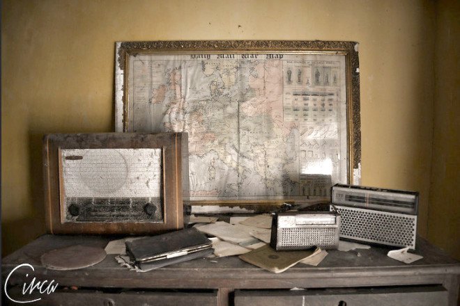 Wales, Cloud House, Dan Circa, photographer Dan Circa, abandoned farmhouse, photos of abandoned house, photography
