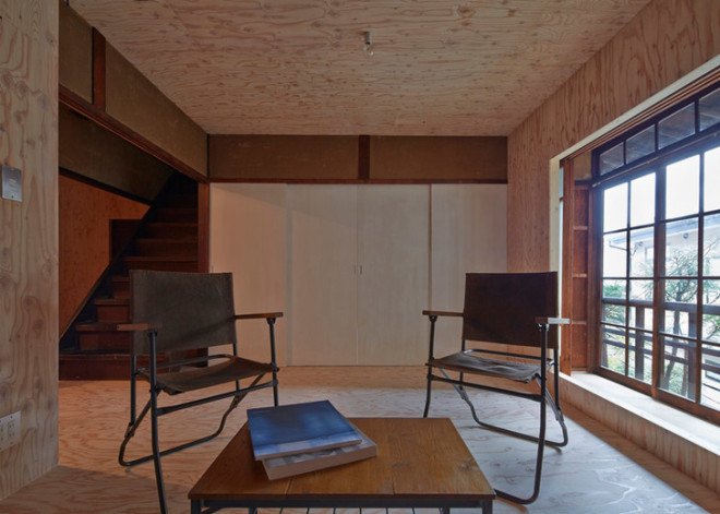 naad, Yoichiro Hayashi, Shogo Sakurai, ephemeral house, japanese architecture, plywood home, plywood lined house, home with unfinished interior, untreated plywood walls, rough looking temporary homes, transient home japan, home lined with plywood