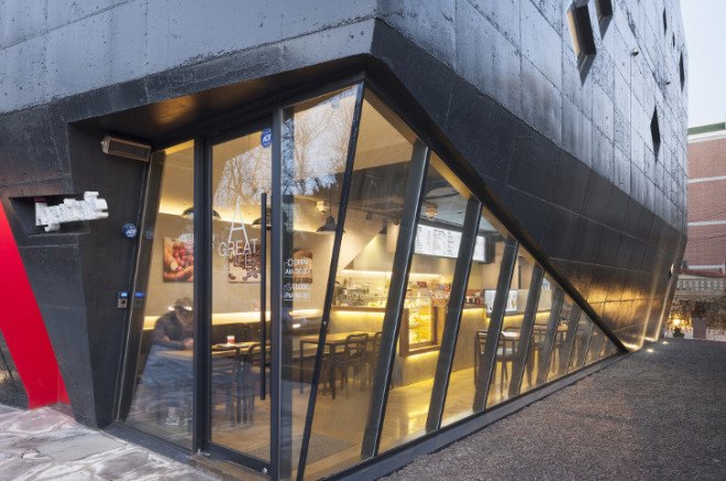South Korea architecture, Korean architecture, south korean design, go's dragon, dragon building, homes that look like dragons, black and red homes, multipurpose spaces, island vacation home, home with outdoor staircase