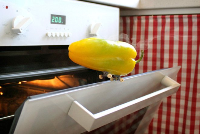 art, photography, photographs, fruit, fruits, vegetables, produce, plants, skateboarding, humor, funny, French, France, Bennoit Jammes, art series