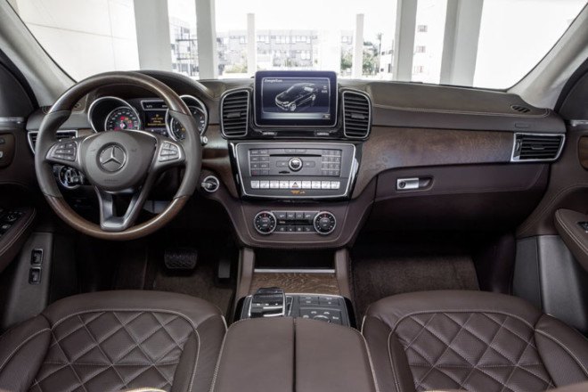 Mercedes-Benz, Mercedes-Benz GLE, Mercedes-Benz GLE500e, GLE, GLE500e, Mercedes-Benz plug-in hybrid, plug-in hybrid, plug-in hybrid SUV, green SUV, green transportation, 2015 New York Auto Show, electric motor