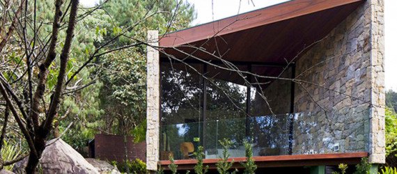 Architectare, Architectare Brazil, Achitectare Cave retreate, cave-inspired architecture, cave architecture, green architecture, nature inspired architecture, Brazil getaway, Brazil writer's cottage, writers escape, small homes, sustainable building