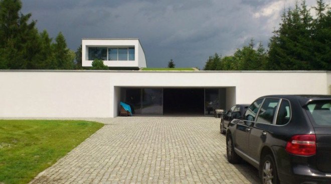 Auto family house, KWK Promes, Poland, drive thru art gallery, automobiles, car, eco-friendly car, green roof, modern home, art gallery, cantilever