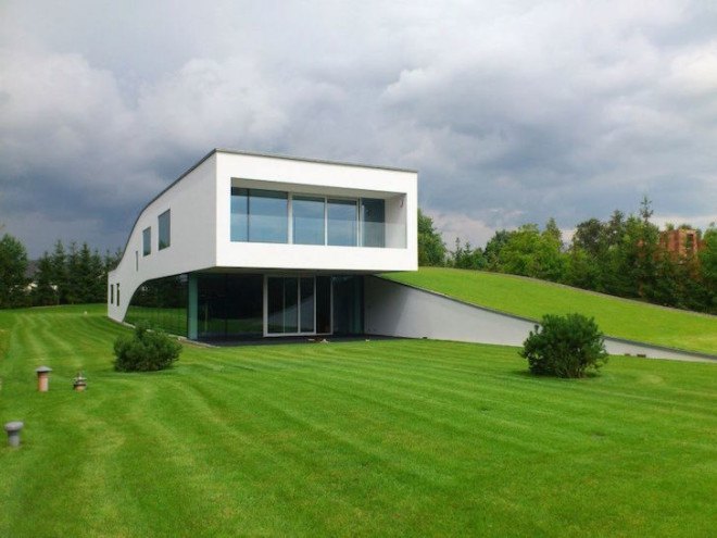 Auto family house, KWK Promes, Poland, drive thru art gallery, automobiles, car, eco-friendly car, green roof, modern home, art gallery, cantilever