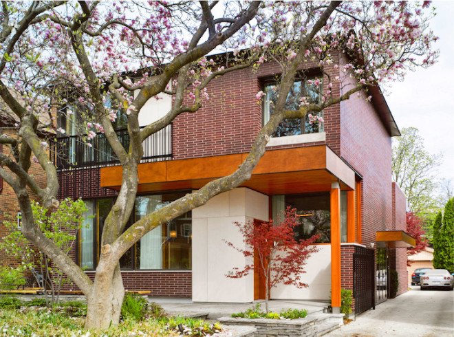 geothermal power, Bedford Park House, Toronto, LGA Architectural Partners, green house, sustainable house, solar heat gain, low-e windows, low-e, insulation, airtight insulation, passive design, natural ventilation, passive solar gain, energy efficiency, Alex Tedesco
