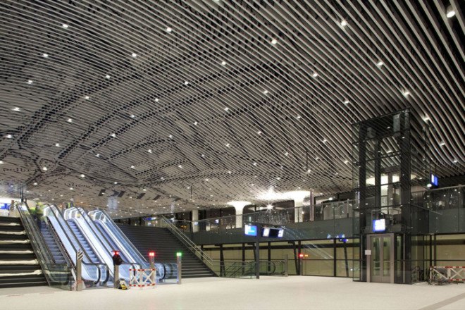 Delft train station, Mecanoo, Delft, train station, energy efficient train station, green architecture, city map, glass facade