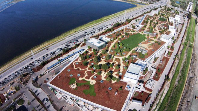 Facebook, Facebook Menlo Park headquarters, Facebook headquarters, LEED certified architecture, Frank Gehry, Frank Gehry Facebook, green roof, MPK 20, MPK 20 green roof, Facebook green roof,