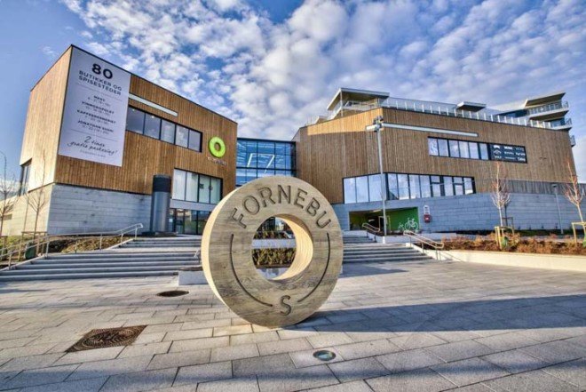 Fornebu S, shopping mall, Oslo, BREEAM Outstanding certification, BREEAM, green architecture, LED lights, solar cells, solar power, heat recovery, green roof, AMB Arkitekter, green shopping mall