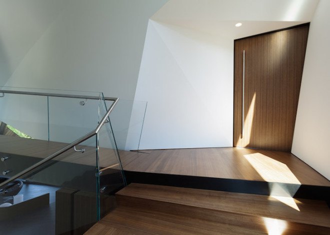 Patkau Architects, Whistler, Hadaway House, Whistler valley, ipe wood, geometric home, wedge-shaped home, British Columbia, ski chalet, contemporary home, thermal mass, steep site