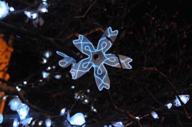 LED lights, tree installation, recycled plastic bottles, Nottingham, Sarah Turner, plastic bottle art, Light Night nottingham, Light Night, Light Night 2015,