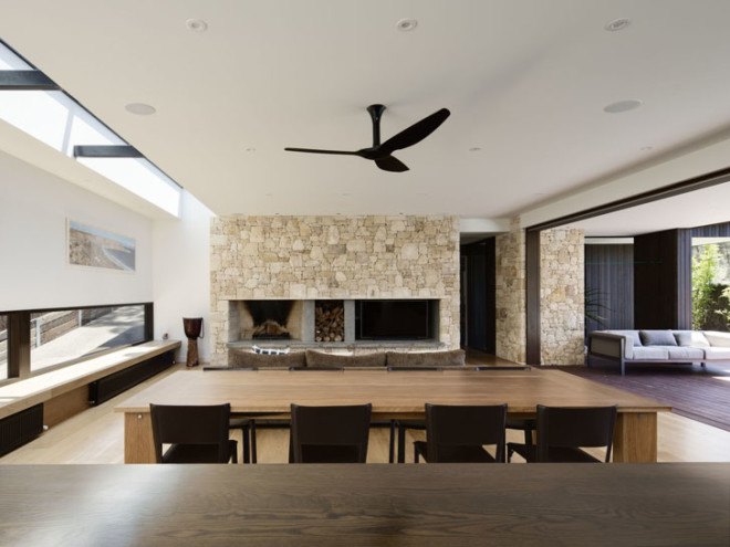 Wolveridge Architects, Martha Beach House, naturally-cooled home, cross ventilation, Melbourne, Australia, beach house