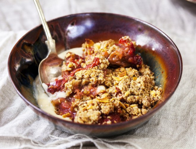 Rhubarb crumble, rhubarb cobbler, vegan rhubarb crumble, Irish recipes, Saint Patrick's Day recipes, Irish vegan recipes, vegan Irish recipes
