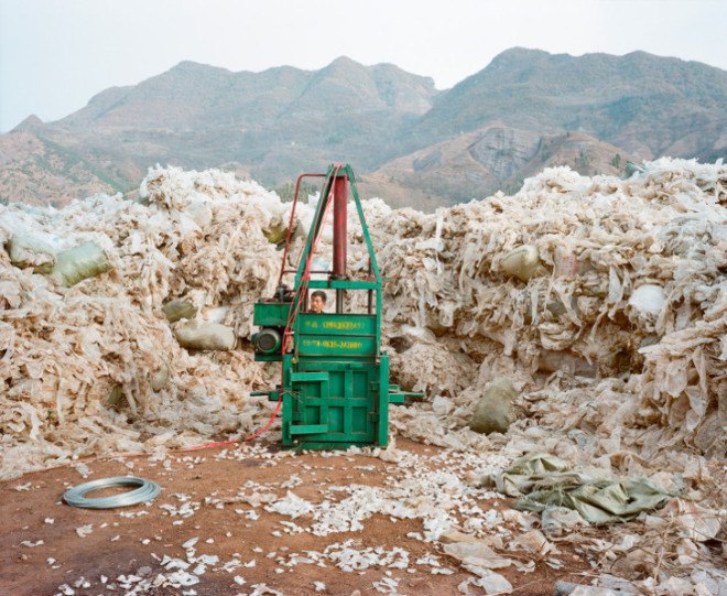 Scarcity Waste, Syngenta Photography Award, Somerset House, photographic exhibition, photography, resource consumption, pollution, inequality, hunger, poverty, global development, Mustafah Abdulaziz, Benedikt Partenheimer,