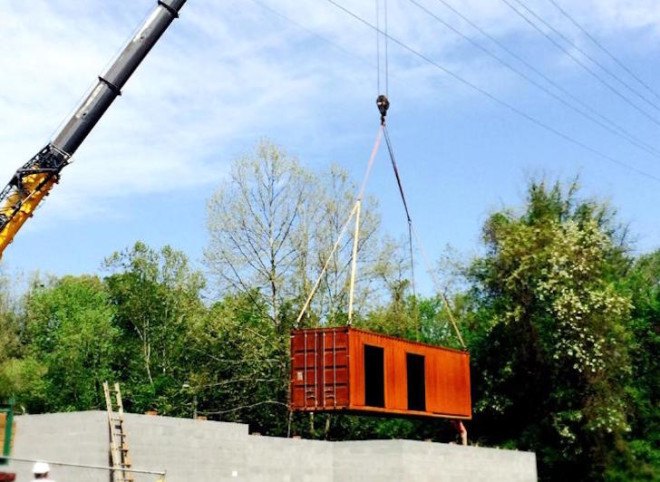 shipping container, shipping container restaurant, adaptive reuse, nation’s largest shipping container restaurant, Asheville, North Carolina, Smoky Park Supper Club, Matt Logan, SG Blocks, Mark Rosenstein, Kristie Quinn, Douglas Heckler, French Broad River, brownfield,