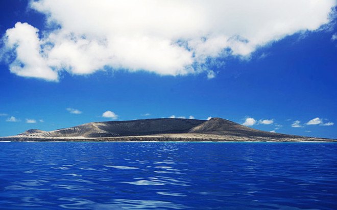 Tonga, tonga, Tonga volcanic island, Gianpiero Orbassano, Orbassano, new island, newly formed island, newly formed volcanic island