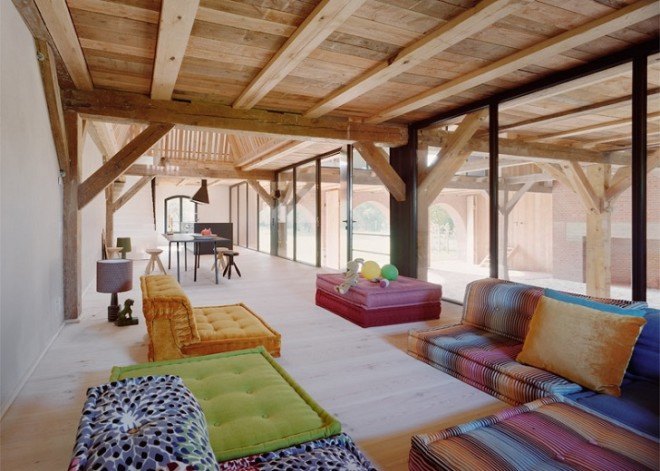 Thomas Kroeger Architekt, Germany, green renovation, barn renovation, timber architecture, wooden structure, skylight, holiday home, country house, Berlin, Uckermark Lanhaus