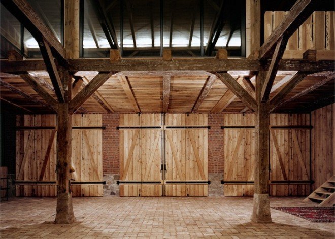 Thomas Kroeger Architekt, Germany, green renovation, barn renovation, timber architecture, wooden structure, skylight, holiday home, country house, Berlin, Uckermark Lanhaus