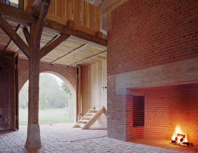 Thomas Kroeger Architekt, Germany, green renovation, barn renovation, timber architecture, wooden structure, skylight, holiday home, country house, Berlin, Uckermark Lanhaus