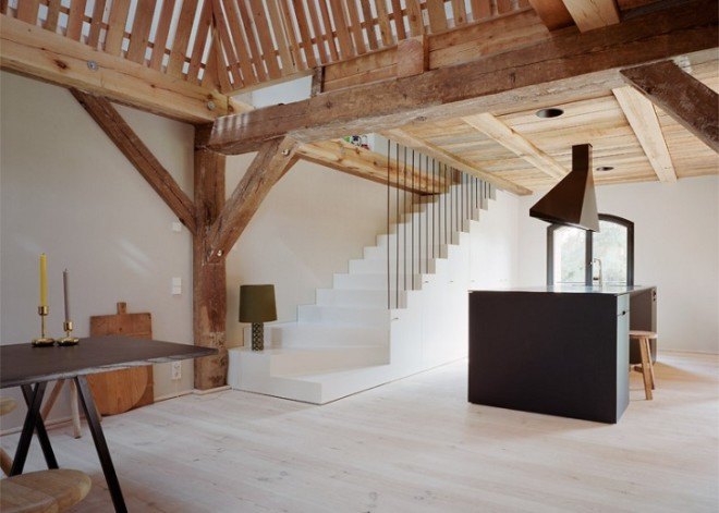 Thomas Kroeger Architekt, Germany, green renovation, barn renovation, timber architecture, wooden structure, skylight, holiday home, country house, Berlin, Uckermark Lanhaus