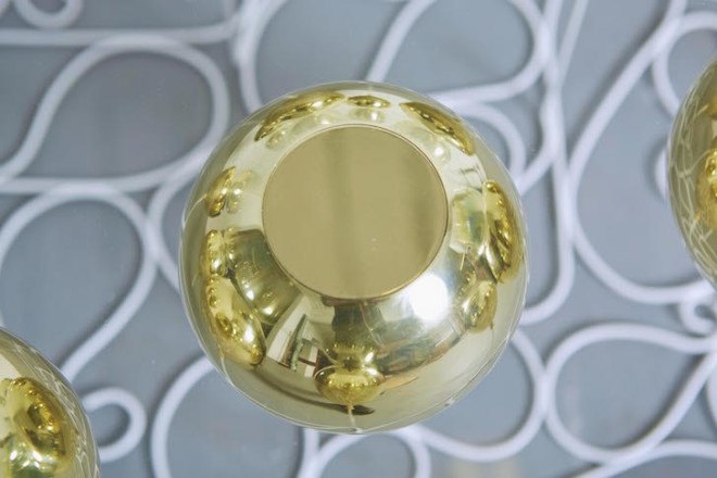 UP Balloon Tables, Bob Monkhouse, optical illusion, coffee table, balloons, Duffy London, glass, ethically sourced materials, metal resin composite