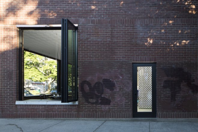 passive heating, masonry heat, kachelofen, buffalo new york, buffalo, cafe with passive heating, century-old buildings, century-old renovation projects, stephanie davidson, georg rafailidis