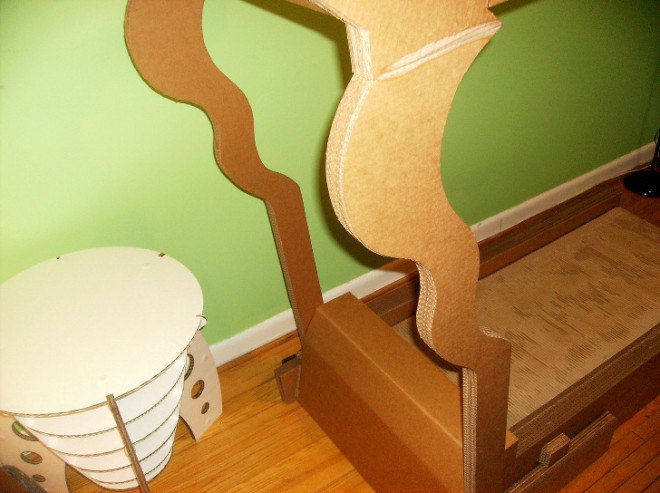 extreme cardboarding, cardboard furniture, cardboard treadmill, homemade game guru, lue nuwame, maker, green health