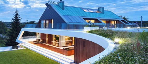 Edge House, Mobius Architecture, terrace, cantilever, Krakow, Poland, pitched roof, stone and timber, stone house, lime rock, family house, green architecture