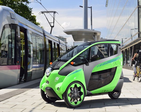 Toyota, Toyota i-ROAD, Grenoble, France, ha:mo, car transportation, public transportation, urban planning, city center, electric car, green car, green transportation, green car