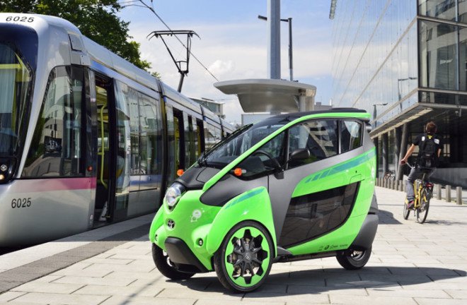 Toyota, Toyota i-ROAD, Grenoble, France, ha:mo, car transportation, public transportation, urban planning, city center, electric car, green car, green transportation, green car