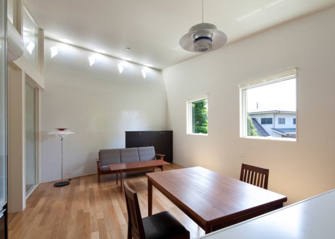 naf architect and design, Akio Nakasa, arch wall house, japanese architecture, japanese home design, pairs of homes, homes built together, generational homes, homes with archways