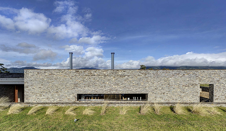 Casa BS Elias Rizo Architects, Casa BS, Elias Rizo Architects, Elias Rizo Architequos, stone clad homes, stone clad residence, stone clad architecture, flagstone architecture, green architecture, unobtrusive architecture, green building, green design