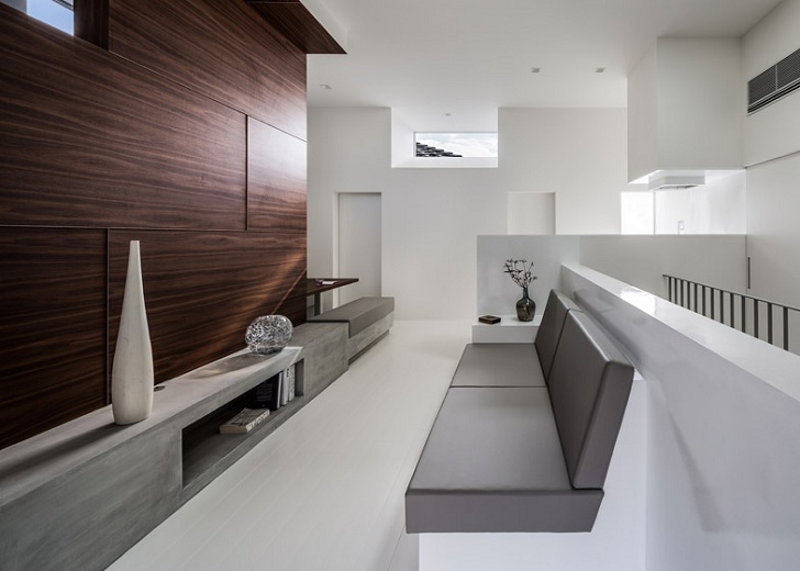 Kouichi Kimura, Cozy House, minimalist design, skylights, natural lighting, built-in furniture, small house, small spaces, green architecture