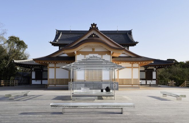 glass architecture, glass structure, japanese architecture, japanese traditional architecture, modern japanese tea house, modern tea house, Tokujin Yoshioka, Kyoto, tea ceremony, KOU-AN glass tea house, glass tea house, glass tea house by Tokujin Yoshioka